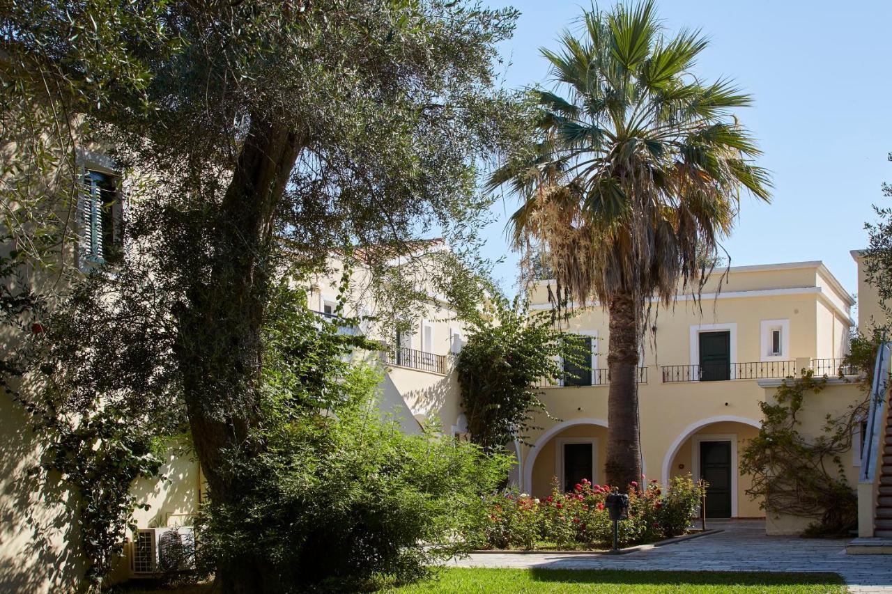 Sentido Apollo Palace Mesongí Екстериор снимка The Academy of Athens