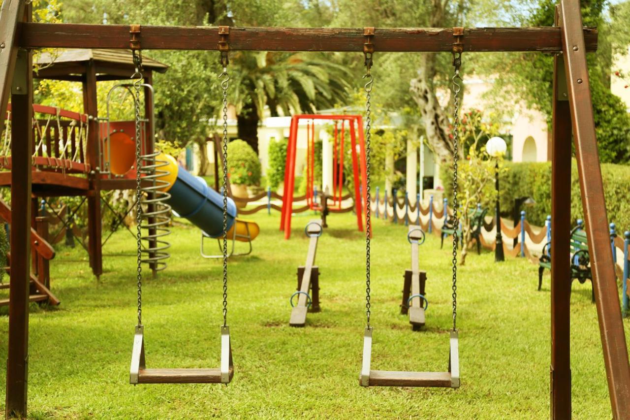 Sentido Apollo Palace Mesongí Екстериор снимка Playground in Thailand